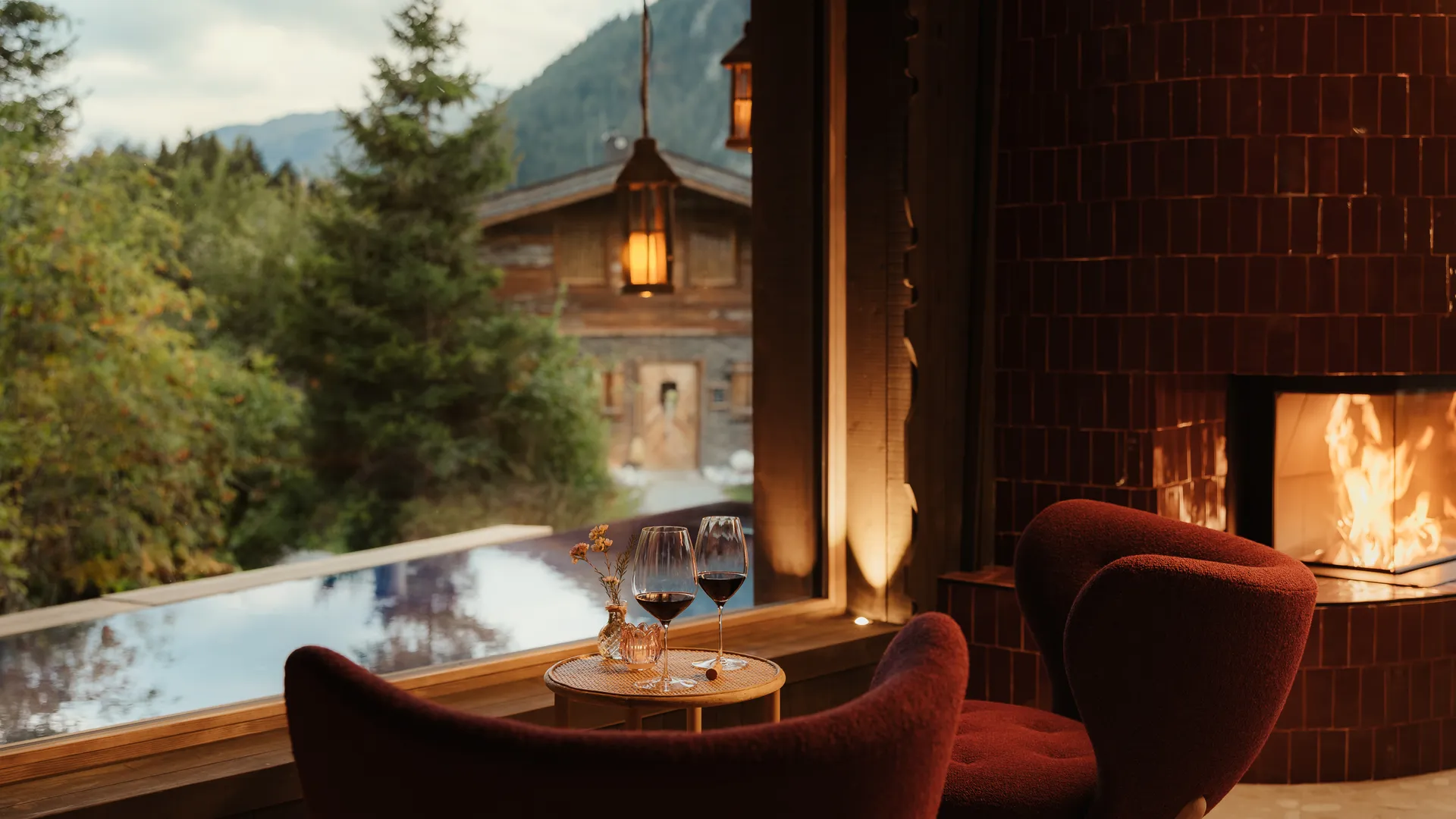 Blick auf den Pool in der Himmelsbad-Loge
