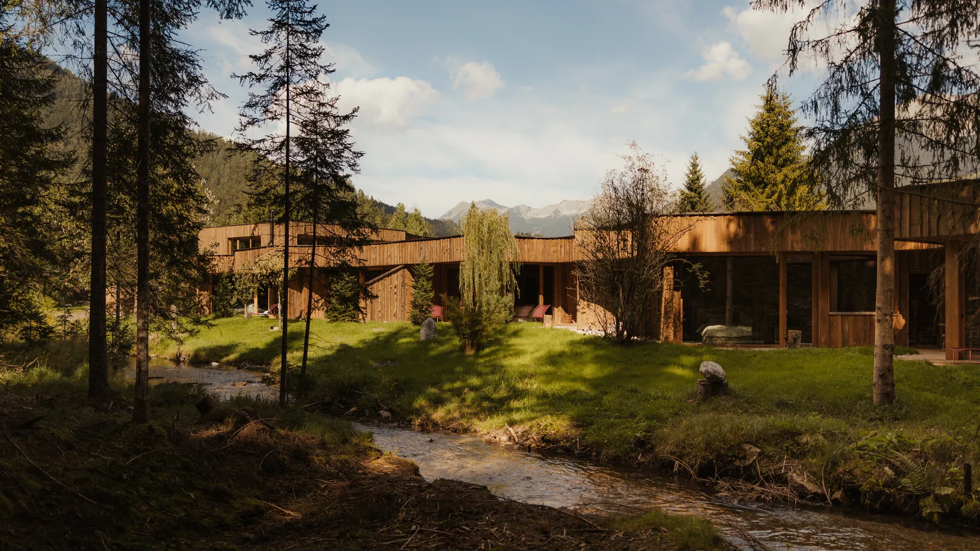 Blick auf die Waldbachlogen