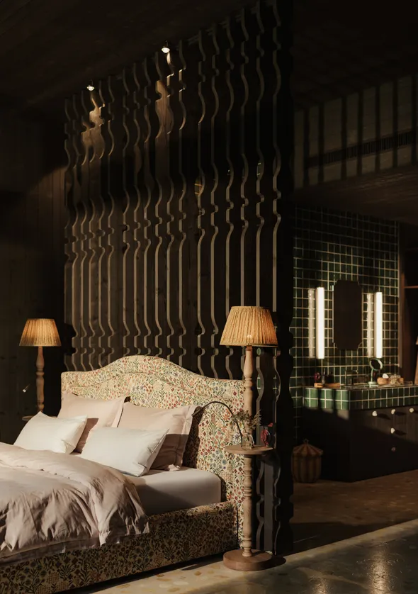 Blick auf ein Bett in einer Loge