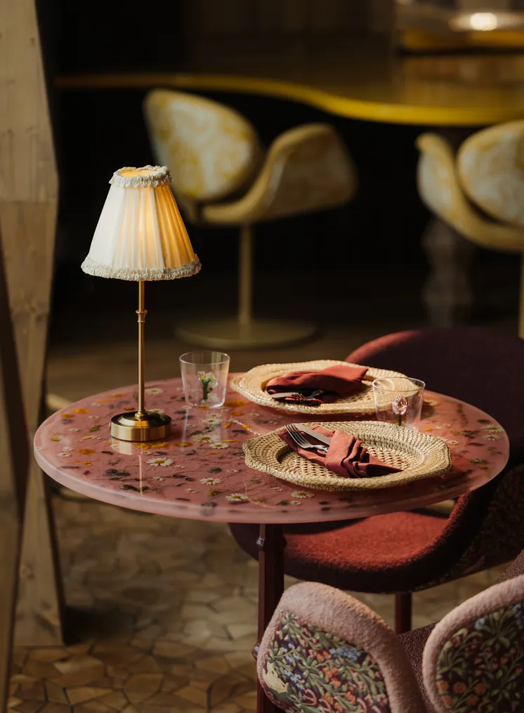 Gedeckter Tisch im Restaurant